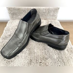 Kenneth Cole Reaction Vintage Slip On Loafer